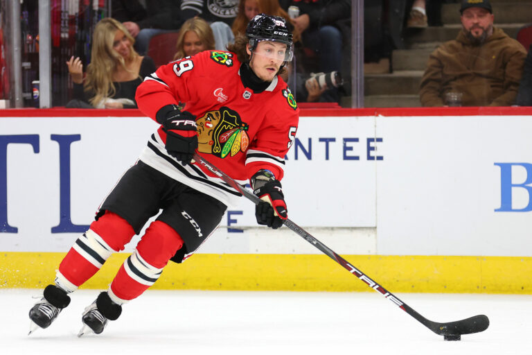 Blackhawks ‚Tyler Bertuzzi požaduje akceptovanie problémov medzi hodnotením suchého kúzla – hokejí spisovatelia – Chicago Blackhawks