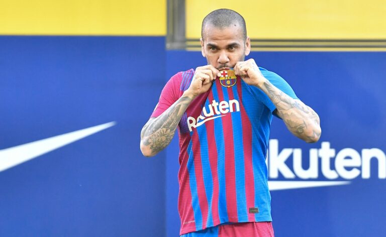 Bývalá Barcelonská superhviezda Dani Alves má zákonné trestné činy zrušené