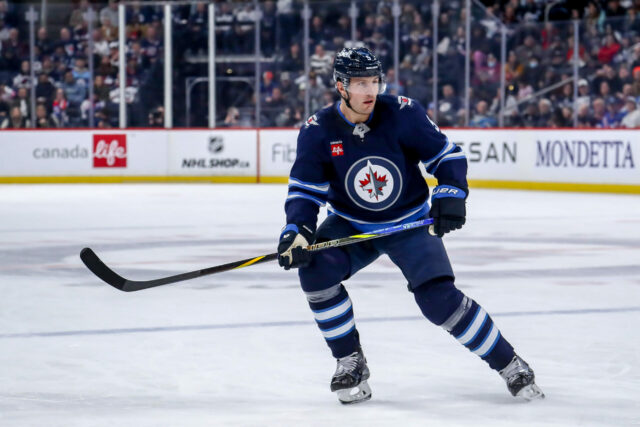 Luke Schenn Winnipeg Jets