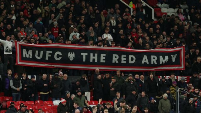 Manchester United na zvýšenie dobových lístkov na riešenie peňažných obáv nočného klubu 
