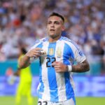 Prečo vlastne Lautaro Martinez určite nestaví Argentínu na hrnčeku FIFA Planet 2026 v porovnaní s Uruguajom?