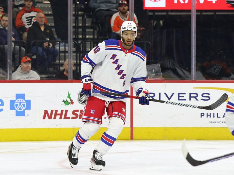 Rangers majú významné obavy týkajúce sa riešenia týkajúce sa ich obranného primárneho pokroku – hokejí spisovatelia – New York City Rangers