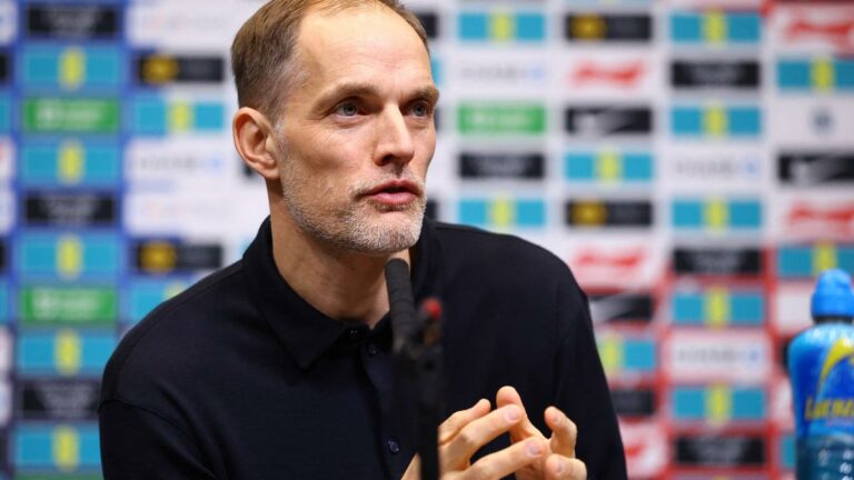 Vedúci Anglicka Tuchel má v úmysle „získať právo“ vokalizovať celoštátnu hymnu