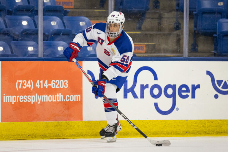 William Moore – 2025 NHL Draft Profil Stránka – Hokeji autori – NHL Access Draft