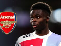 Saka chce byť v Arsenale navždy, keď Romano odhaľuje svoje myšlienky uprostred obchodu 300 000 libier Zbierka „pripravená“ pre „Oficiálnych reči“ spolu s „vedúcimi obavami“ obklopenými delostreleckými „želaniami“ „zmluvy“ obklopenými pármi „premenných“