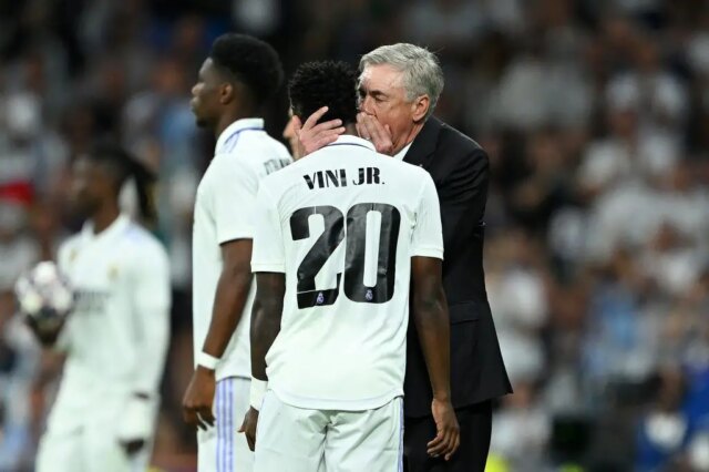 Cieľom Saudskej Arábie je vykonať nádherný originálny madrid duálny swoop 

