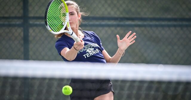Crosstown Tennis: Pack zasiahne 90, potom 100
