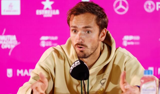 Daniil Medvedev predpokladá, že určite získa 3 tisíce profesionálov založených na hlinkách 
