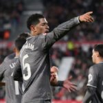 Dvojica Real Madrid oddelená spoluhráčmi po zahrievanej hádke v tréningu