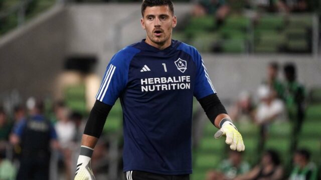 Dynamo získava GK Jonathan Bond od Watford FC

