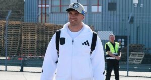 Emiliano Martinez prichádza do Paríža (x)
