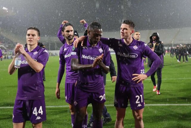 Fiorentina podával pracovníkov zlepšovanie pred skutočným konfliktom Betis 

