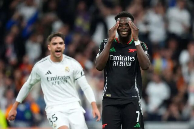 Hviezdy Arsenal & Real Madrid sa po zahrievanej výmene v polčase oddelili

