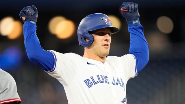 Informácie o MLB: Blue Jays Outfielder robí neuveriteľný úlovok po vyhodení 
