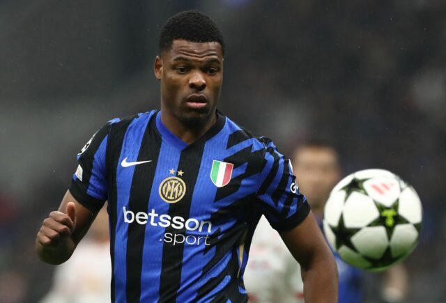Inter Hope Denzel Dumfries späť na Clash

