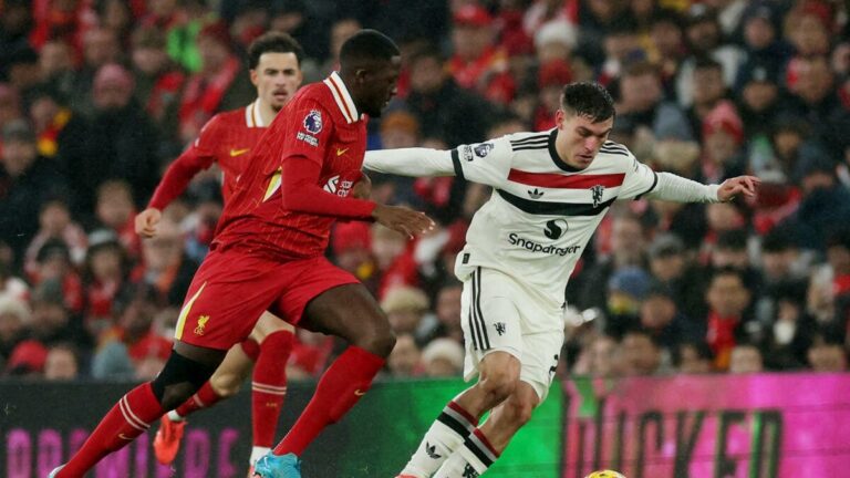 Liverpool alebo Manchester United: Ktorý z najúčinnejších klubov v Anglicku?