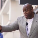 Magic Johnson sa týka Lakers za hranie LeBrona, Luka v celom 2. päťdesiat percent