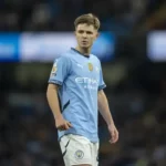 Manchester United, ktorý kontroluje záložník mesta Manchester City