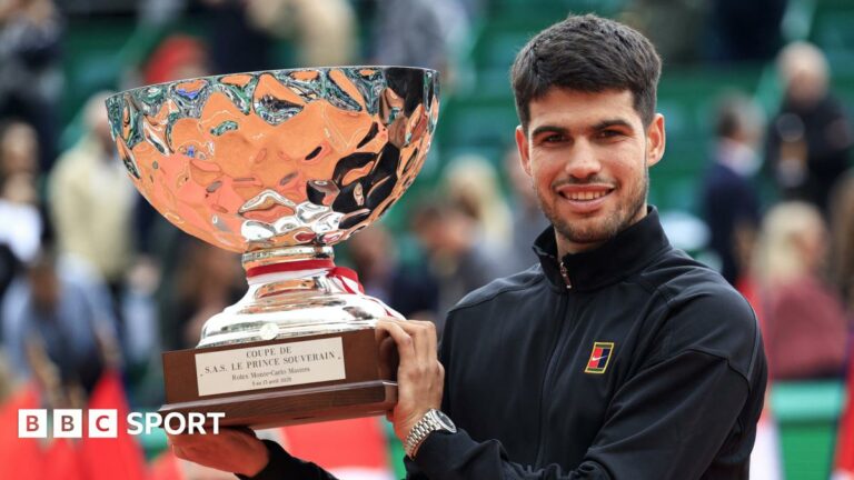 Monte Carlo Masters: Carlos Alcaraz porazil Lorenza Musettiho, aby prvýkrát vyhral titul