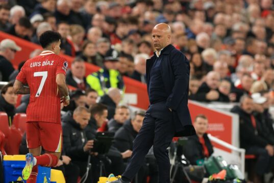 Môže Liverpool získať poprednú organizáciu včas? Nefunkcia situácií 
