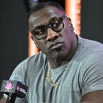 NFL Hall of Famer Shannon Sharpe účtovaná zo sexuálneho trestného činu, batéria v právnej akcii 50 miliónov dolárov