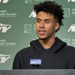 New York Jets quarterback Jordan Travis oficiálne oznámil svoj odchod do dôchodku z NFL