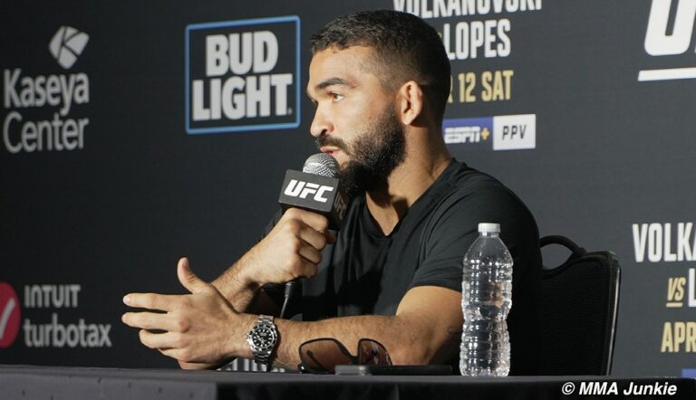 Nakoniec v UFC Patricio „Pitbull“ odmieta pojem príliš veľa kilometrov