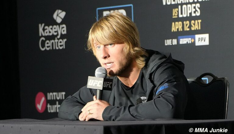 Paddy Pimblett opatrne pred „Dirty Bastard“ Michael Chandler