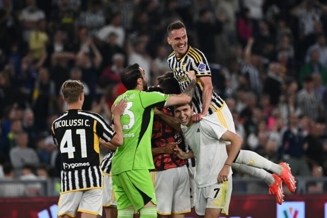 Prečo Juventus rozšíril Milikskú dohodu po roku na vedľajšej koľaji 
