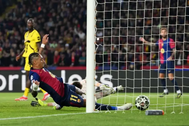 Raphinha predbieha barcelonskú legendu Ronaldinho v knihách UCL REAKLE KNIHY

