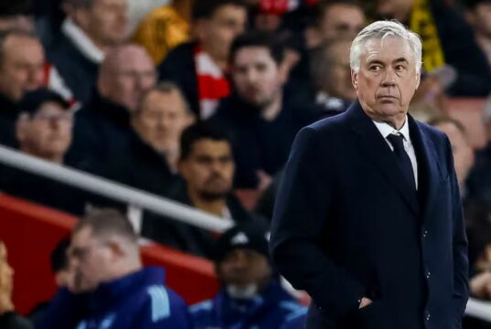 Real Madrid Manager Carlo Ancelotti reaguje na porážku Arsenalu

