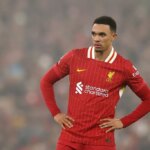 Real Madrid Trent Alexander-Arnold Swoop podporovaný víťazom svetového pohára