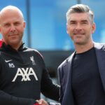 Richard Hughes 'drží „kontakt s rozhovormi s trojicou 163 m ako„ závažným problémom “