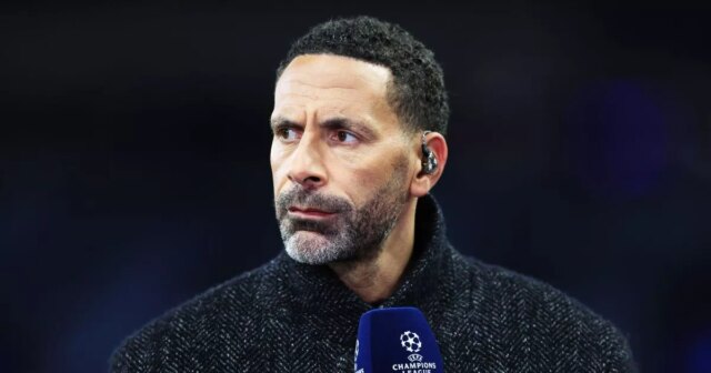 Rio Ferdinand sa líši so starým manažérom Anglicka týkajúce sa príležitostí zbierky v porovnaní s PSG 
