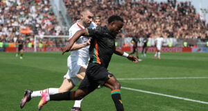 Rozhodcovia a var objasnia Milan Fine Telefonet a Yildiz Red Card v pochybných hovoroch 34 týždňov 
