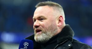 Wayne Rooney, manažér Plymouth Argyle, na futbalovom zápase.