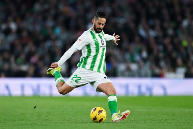 Skutočný Betis 'ISCO prevyšuje celebrity Barcelona a Atlético v Essential Analytical Group 

