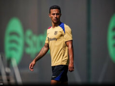 Tréner Barcelony odmietol ponuku práce v La Lige Thiago Alcantara objasňuje úpravy dizajnu Barcelony pod švihnutím Hansi