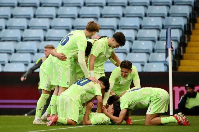 Užite si: kúzla Ibrahim Diarra, keď Barcelona vyhrá organizáciu UEFA Young People Last 

