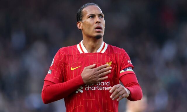 Virgil van dijk podpíše dvojročné predĺženie zmluvy o pobyte v Liverpoole

