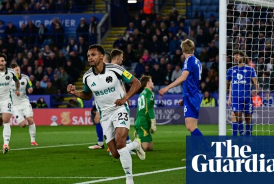 Vozidlo nistelorooy v bezútešnom stave mysle po Newcastle dopadlo 
