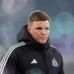 11 hráčov by mohlo hodnotiť Newcastle vs Chelsea, zatiaľ čo Eddie Howe čaká na veľké zranenie