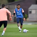 16 hráčov mohlo hodnotiť Chelsea vs Man Utd, zatiaľ čo Enzo Maresca ponúka aktualizáciu Reece Jamesa