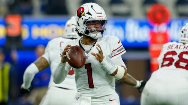 2025. Fantasy analýza plánu NFL - projekcie, koeficienty, štatistika

