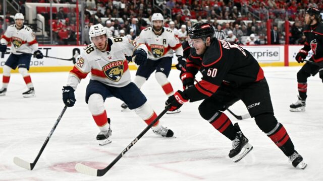 2025 play-off NHL: Panters-Hurricanes Game 3 Review 3

