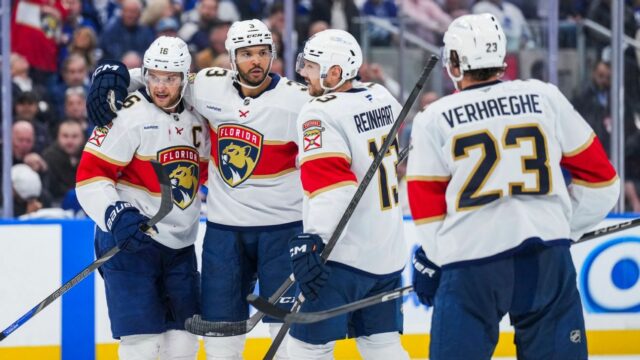 2025 play-off NHL: Recenzie pre listy, hviezdne žutovanie

