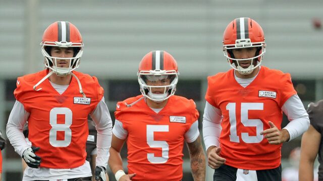 40-ročný Browns QB Flacco Sparks Diskusia s úprimnými mentorskými komentármi

