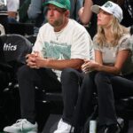 Dave Portnoy sedel so svojou mladou priateľkou Camryn D'Aloia v hre Celtics