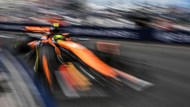 Ako sa cíti mníchový kruh v McLaren? Zdržanlivý


