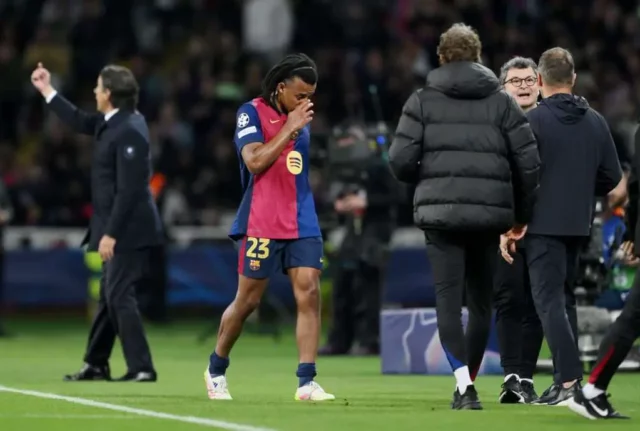 Ako sa očakávalo, Barcelona nahradí Jules Koundé za internú 2. nohu

